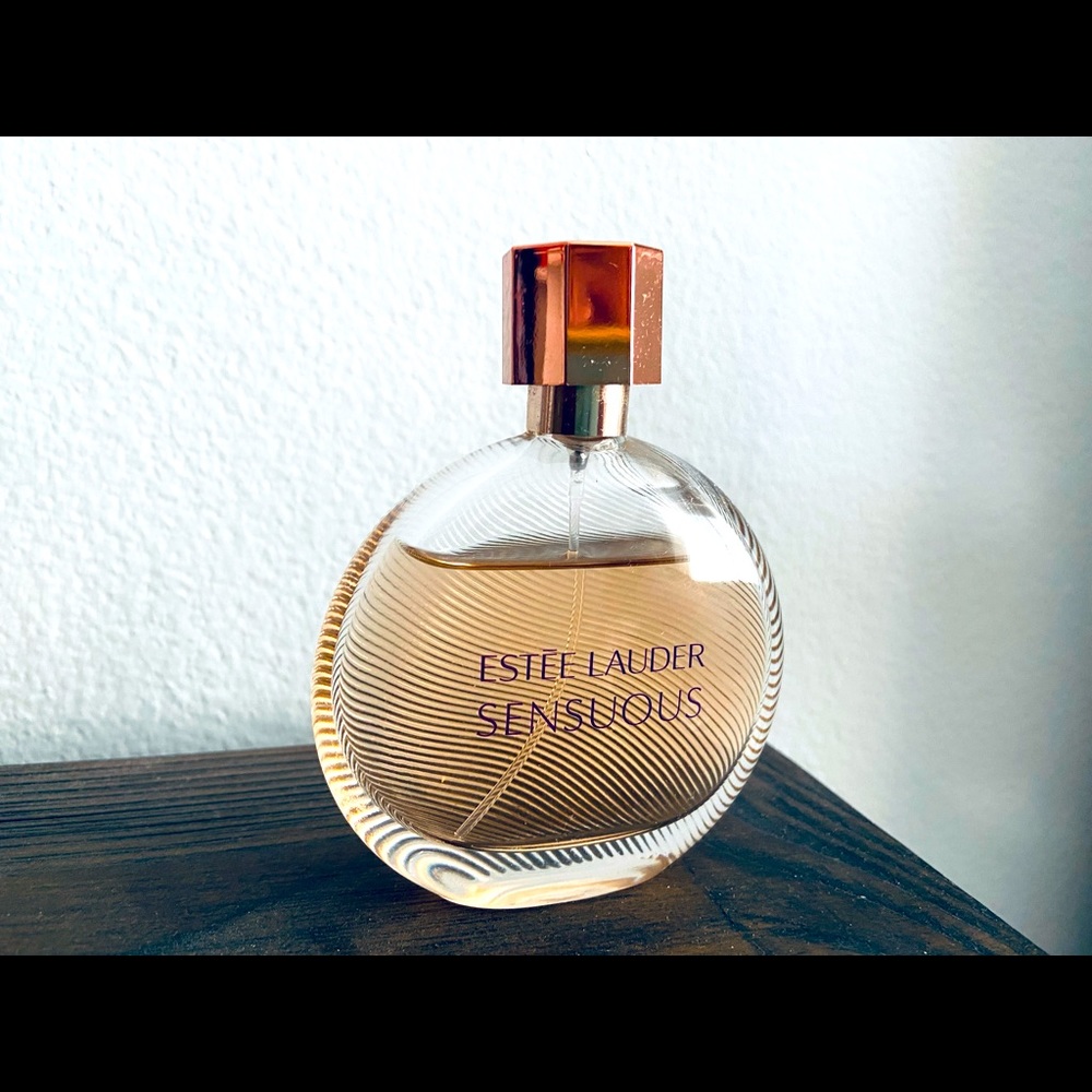 Estée Lauder Sensuous Eau de Parfum Spray (50ml)